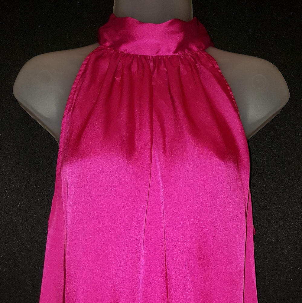 Elegant & Classy Sleeveless Blouse
